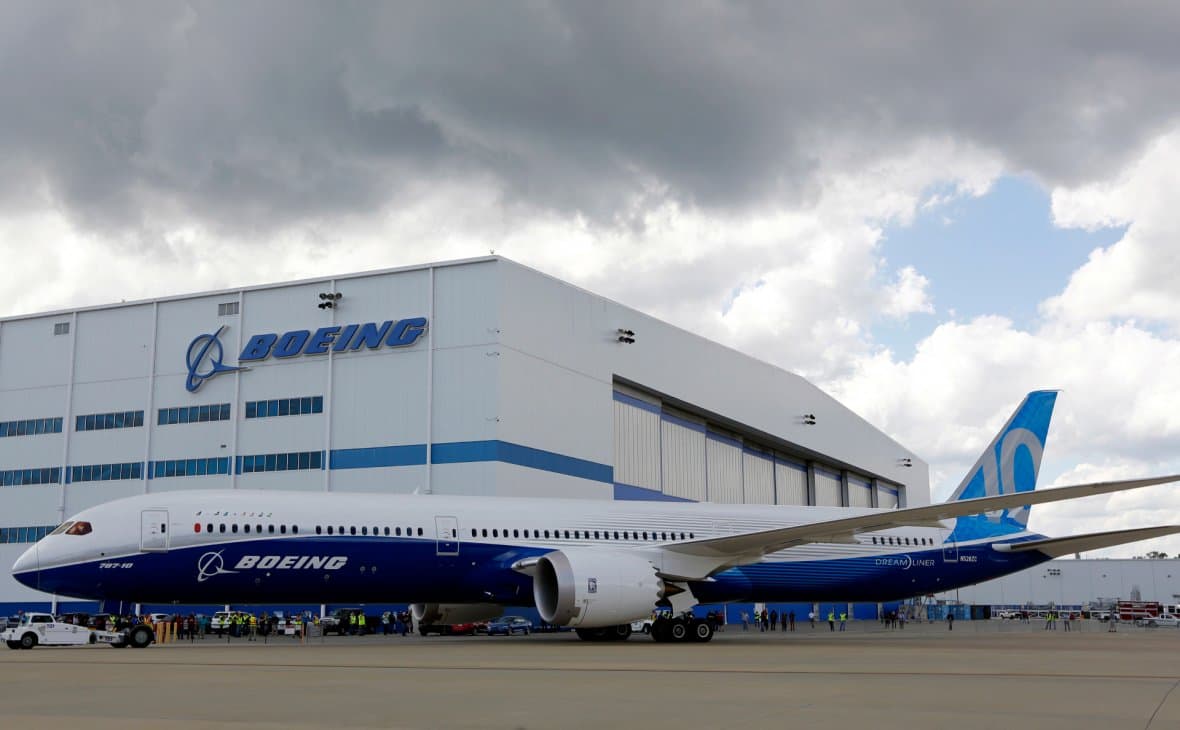 AQSh hukumati Boeing 787 Dreamliner samolyotlari sifatsiz ishlab chiqarilgan deb gumon qilmoqda