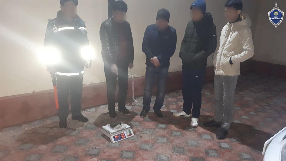 Surxondaryoda katta miqdordagi giyohvandlik vositalari sotuviga chek qo‘yildi
