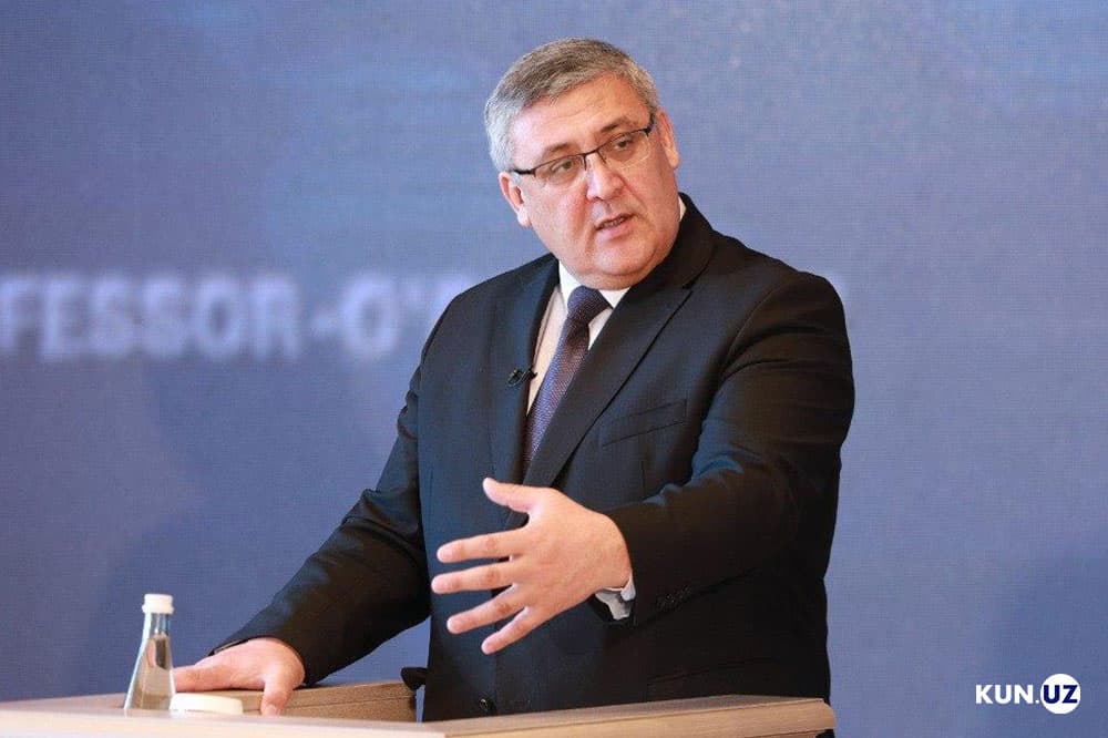 «O‘qitiladigan fanlarni vazirlik belgilamaydi» – Majidov oliy ta'limdagi nomutaxassislik fanlar haqida