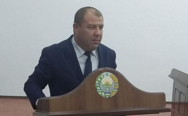 Mingbuloq hokimi xodimlarni haqoratlagani audiosi tarqaldi. U tuman xalqidan uzr so‘rashiga to‘g‘ri keldi