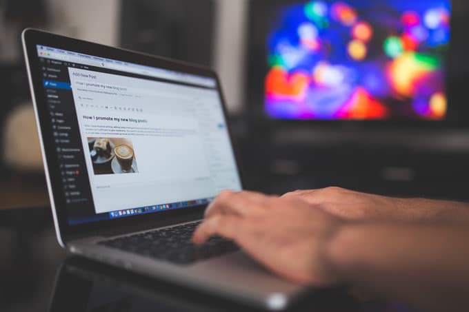 Uzbekistan establishes a new public fund to support bloggers and mass media