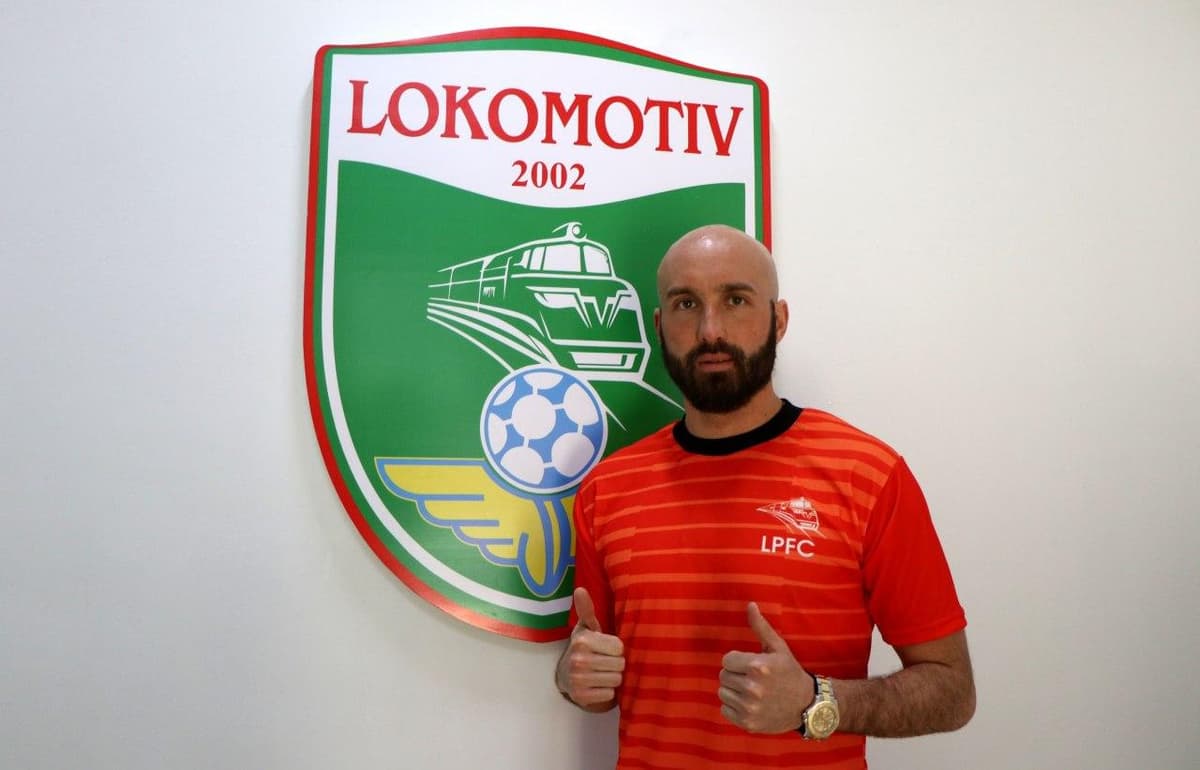 Vadim Afonin «Lokomotiv»ga o‘tdi