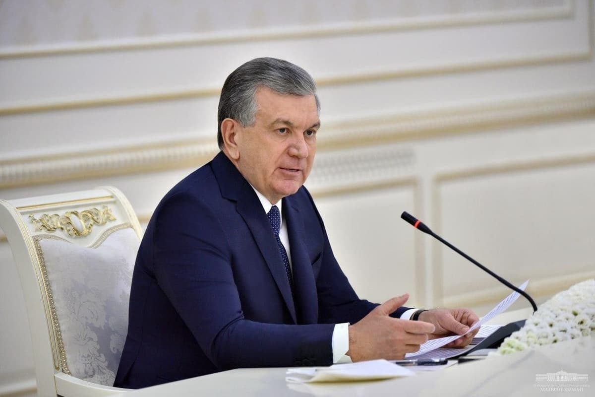 Prezident yig‘ilishi: O‘zbekistonda Mahalla va oila masalalari vazirligi tashkil etiladi