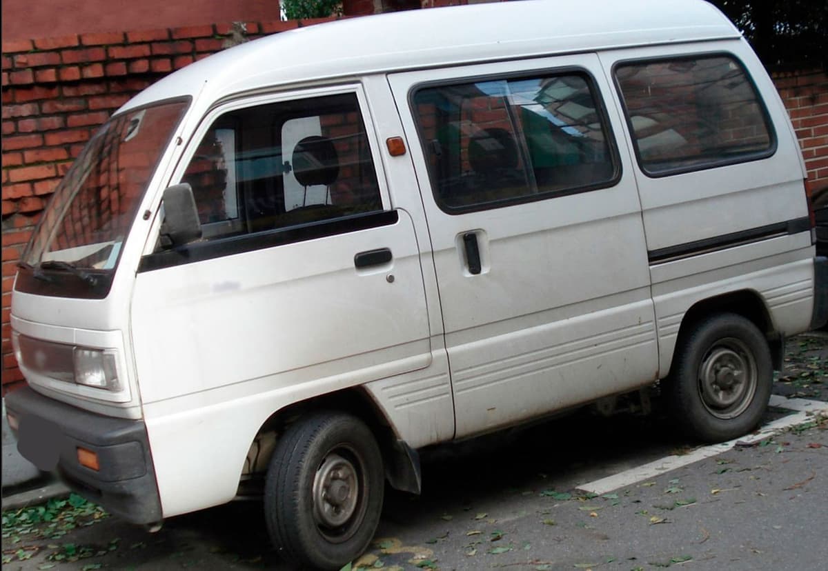 Transport vositasini olib qochgan voyaga yetmagan shaxs 4 yilga ozodlikdan mahrum qilindi