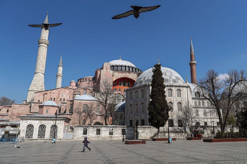 Masjidga aylantirilgan Ayo Sofiyaga birinchi imom tayinlandi