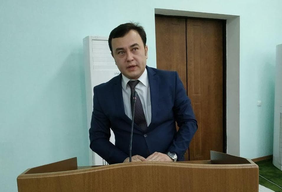 Jahon tillari universitetiga yangi rektor tayinlandi