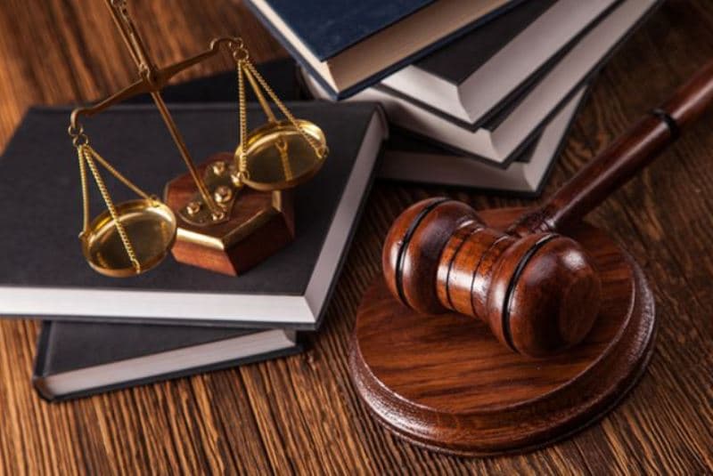 Davlat xizmatchilarining huquqiy savodxonligini tekshirish rejalashtirilmoqda