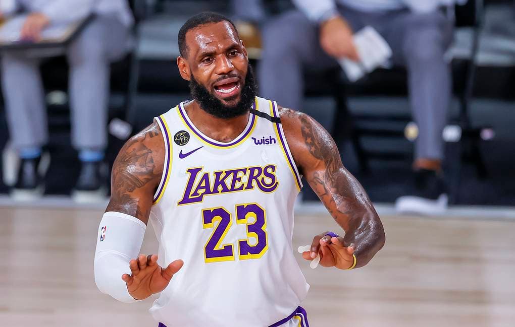 Time Lebron Jyeymsni “Yil sportchisi” deb e'lon qildi