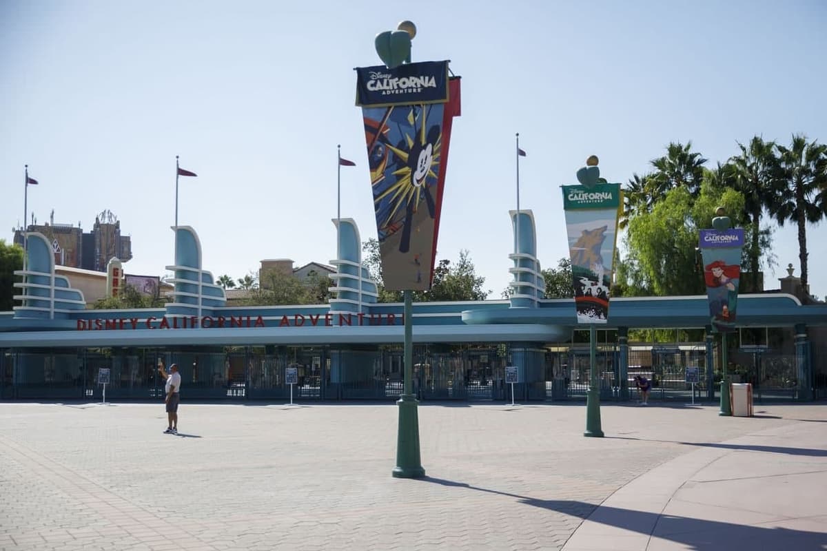 Walt Disney kompaniyasi 32 ming xodimini ishdan bo‘shatadi
