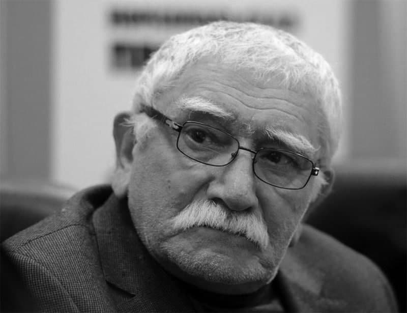 Aktyor Armen Jigarxanyan 86 yoshida vafot etdi