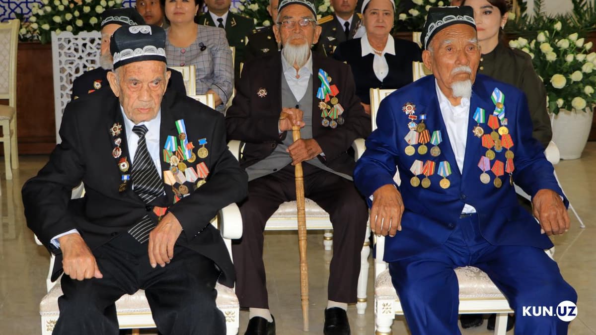 Andijonda Ikkinchi jahon urushi veteranlari va mehnat faxriylari onlayn tarzda prezident tabrigini tinglashdi