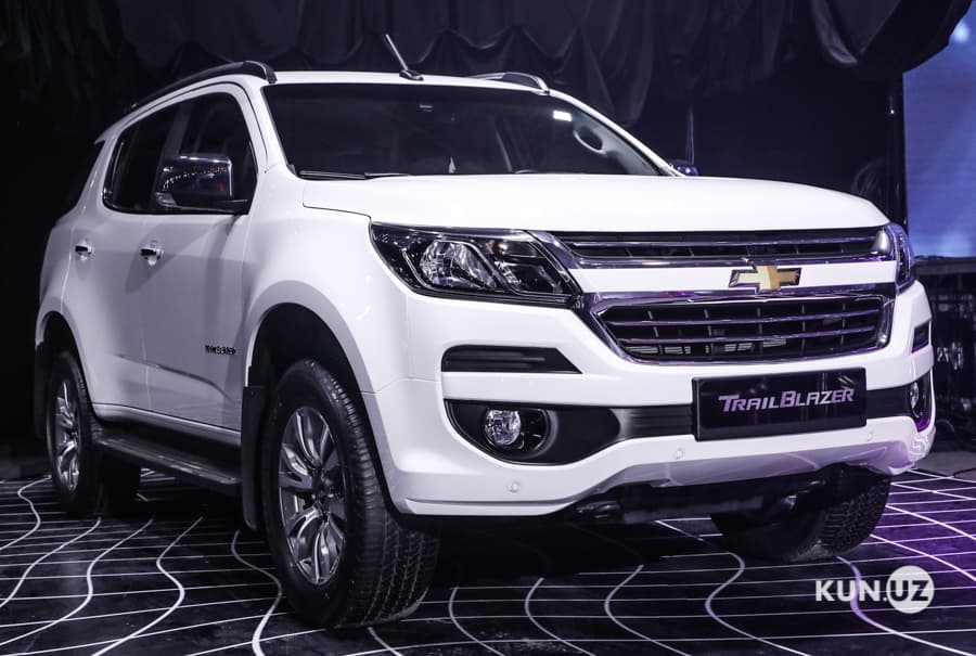 «UzAuto Motors» import mashinalar uchun boj to‘lamaydimi? Deputatlar yana bir so‘rov yubordi