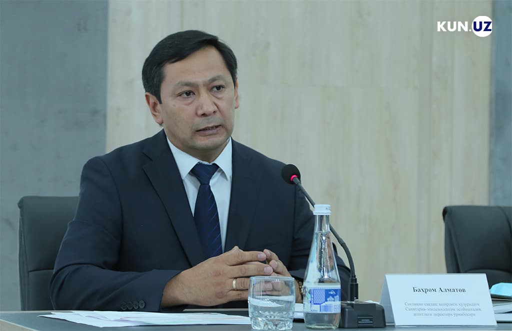«Sinfda uchdan ortiq o‘quvchi kasallansa, darslar onlayn shaklga o‘tkaziladi» – Bahrom Almatov