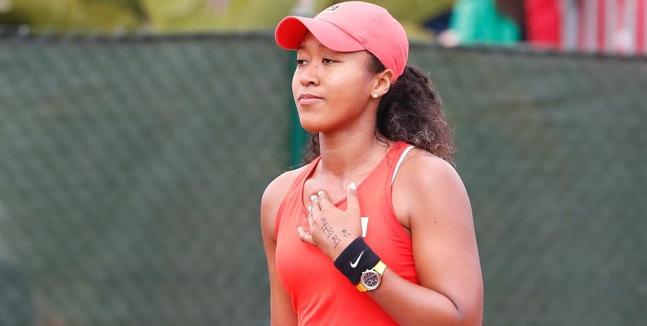 Yaponiyalik tennischi ayol bir yil davomida rekord miqdorda pul topdi