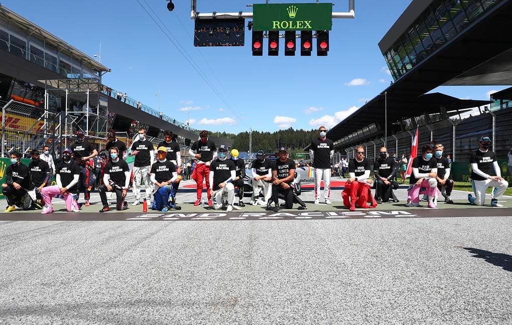 “Formula-1”ning 6 poygachisi irqchilikka qarshi kurash belgisi sifatida tiz cho‘kishni istamadi