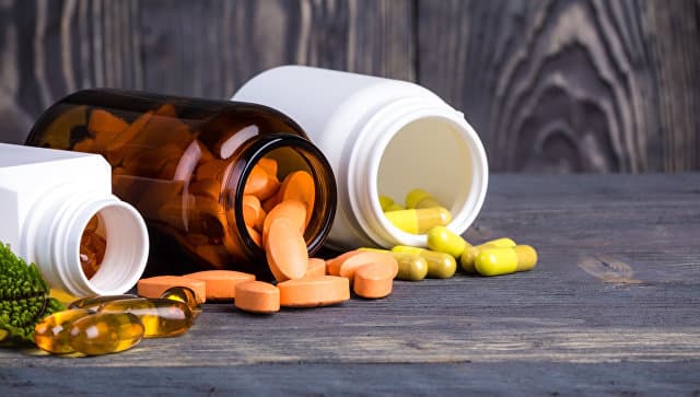Mutaxassis koronavirusga chalinganda antibiotik qabul qilish masalasida izoh berdi