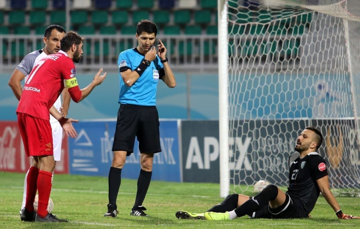 Uch nafar o‘zbekistonlik hakam korrupsiyada ayblanib, futboldan chetlatildi. Ular orasida FIFA referisi ham bor