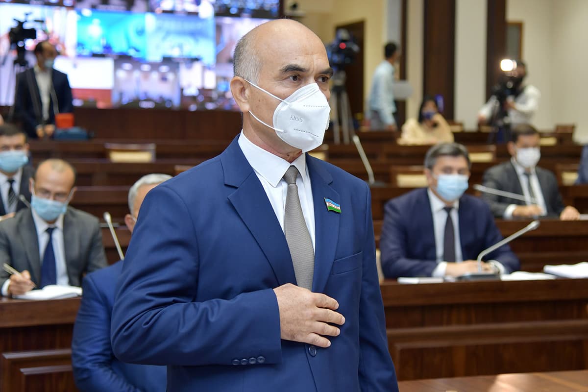 Odiljon Iminov Senat qo‘mitasi raisi bo‘ldi