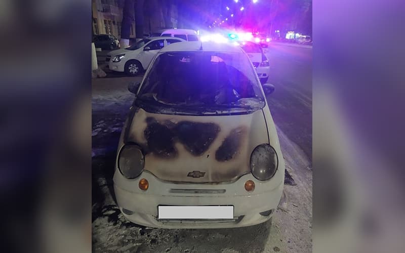 Toshkentda harakatlanib ketayotgan «Matiz» yonib ketdi