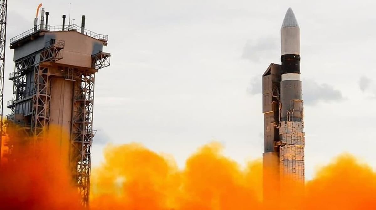 Rossiya yuk ko‘tarish quvvati 200 tonna bo‘lgan raketa ishlab chiqarmoqchi
