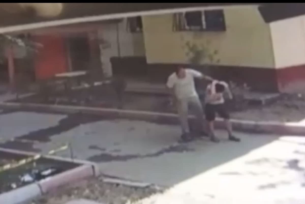 Toshkentda 10 yoshli bola kaltaklanayotgani aks etgan video tarqaldi. IIBB holat yuzasidan rasmiy bayonot berdi