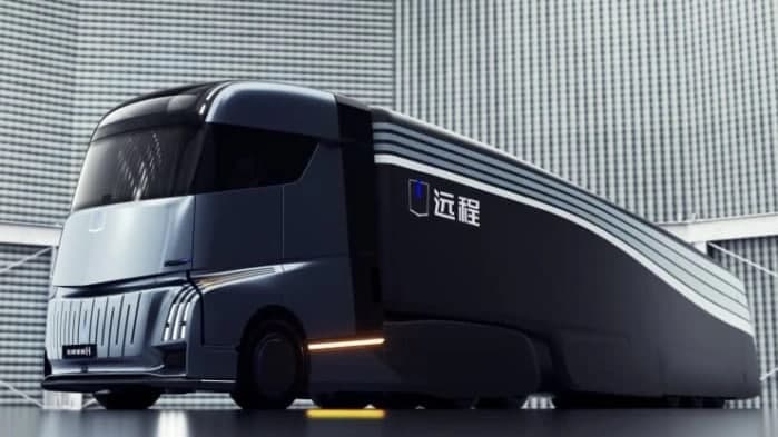 Хитой компанияси Homtruck электр юк машинасини намойиш этди