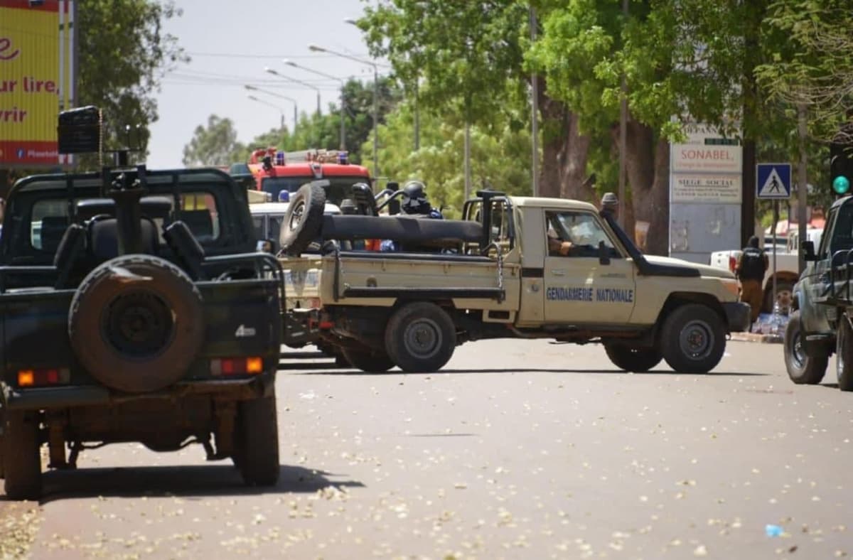 Burkina-Fasoda jangarilar 100ga yaqin kishini o‘ldirdi