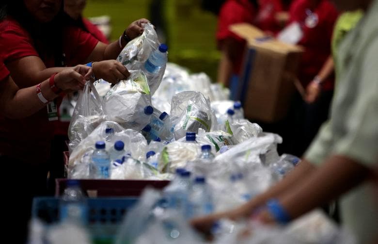 Plastikni fermentlar asosida qayta ishlash usuli yaratildi. U qanchalik samarali?