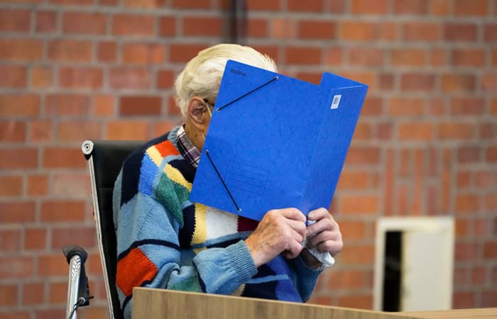 Germaniyada 100 yoshli natsist ustidan sud jarayoni boshlandi. U 3,5 ming kishi o‘limida ayblanmoqda
