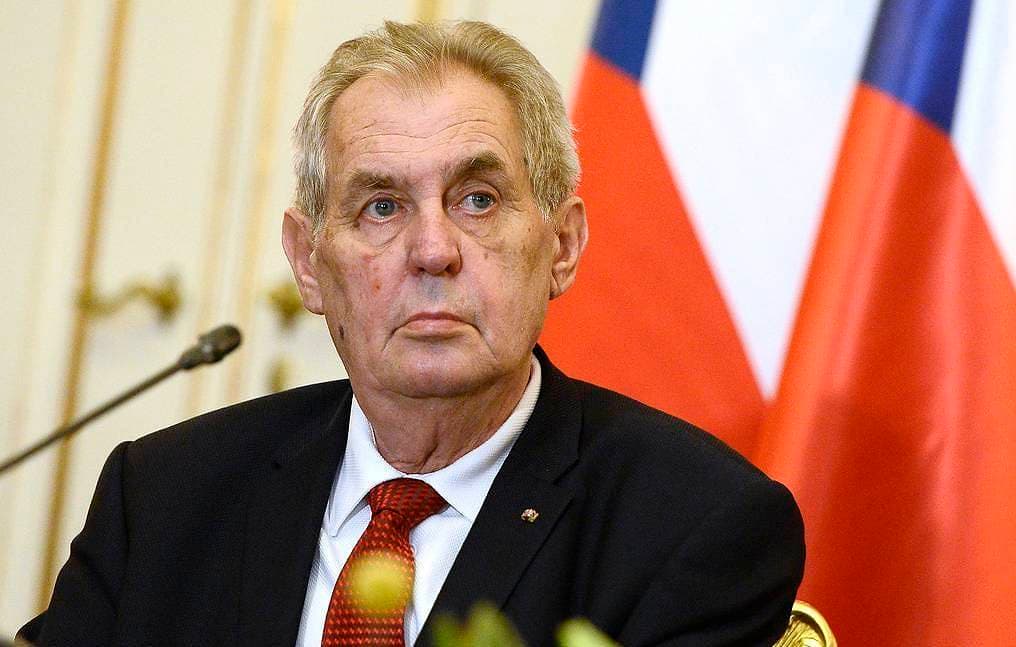 Chexiyada prezident Milosh Zemandan betobligi sababli vakolatlarini olish kerakligi aytildi