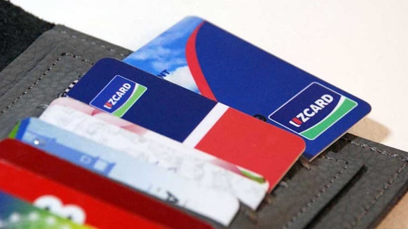 Nega O‘zbekistonda so‘m uchun alohida, valuta uchun alohida karta ochiladi? Markaziy bank vakili javob berdi