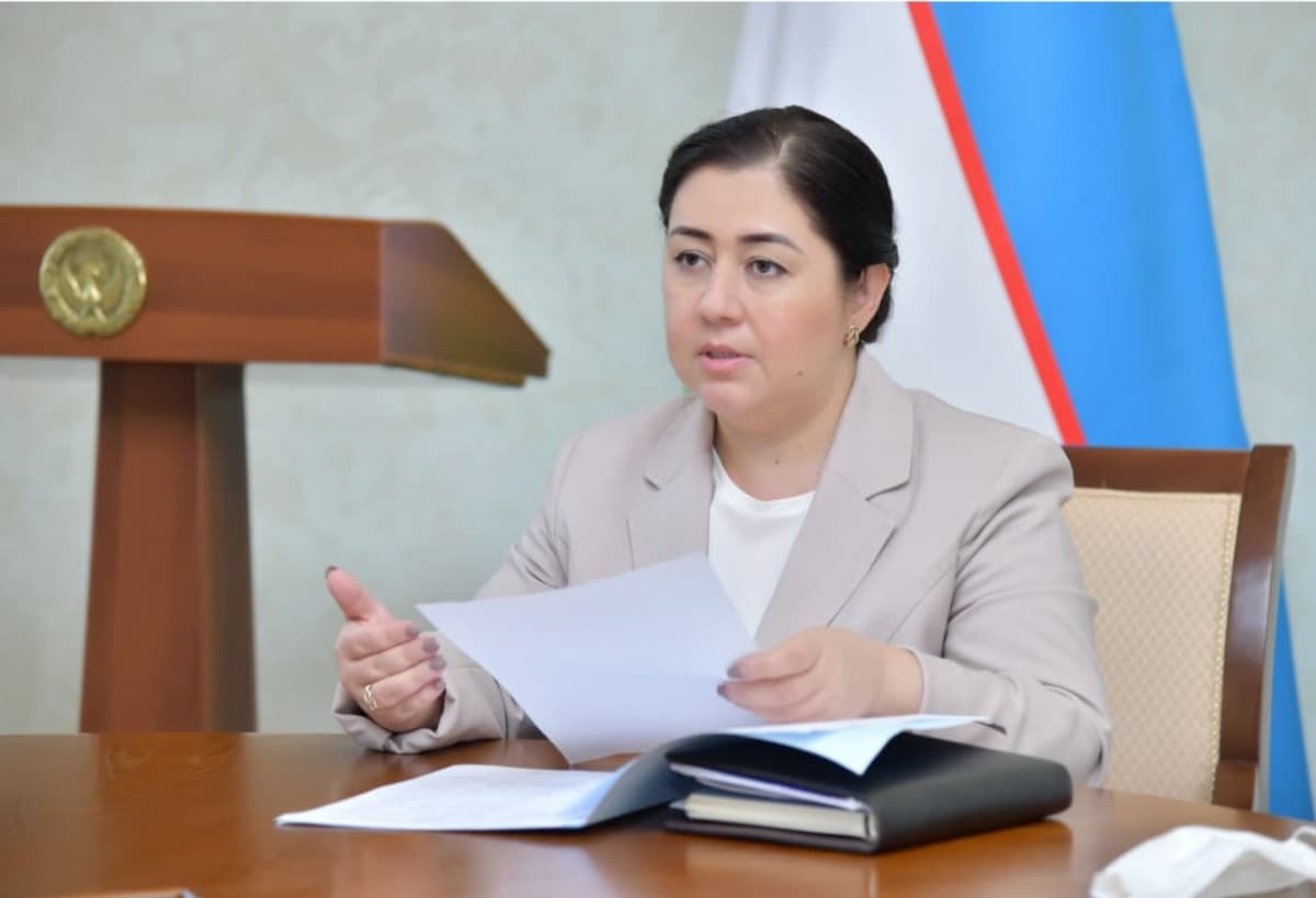 Qiynoq – jamiyat tanasidagi jirkanch kasallik. Uni davolash uchun avvalo shaffoflik kerak