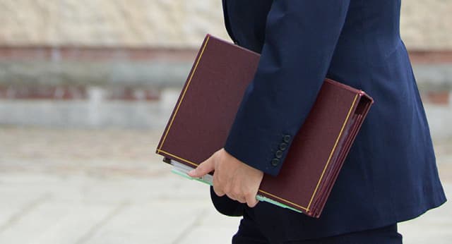 Hokimlik va vazirlik lavozimlariga yosh nomzodlar zaxirasi tasdiqlanadi