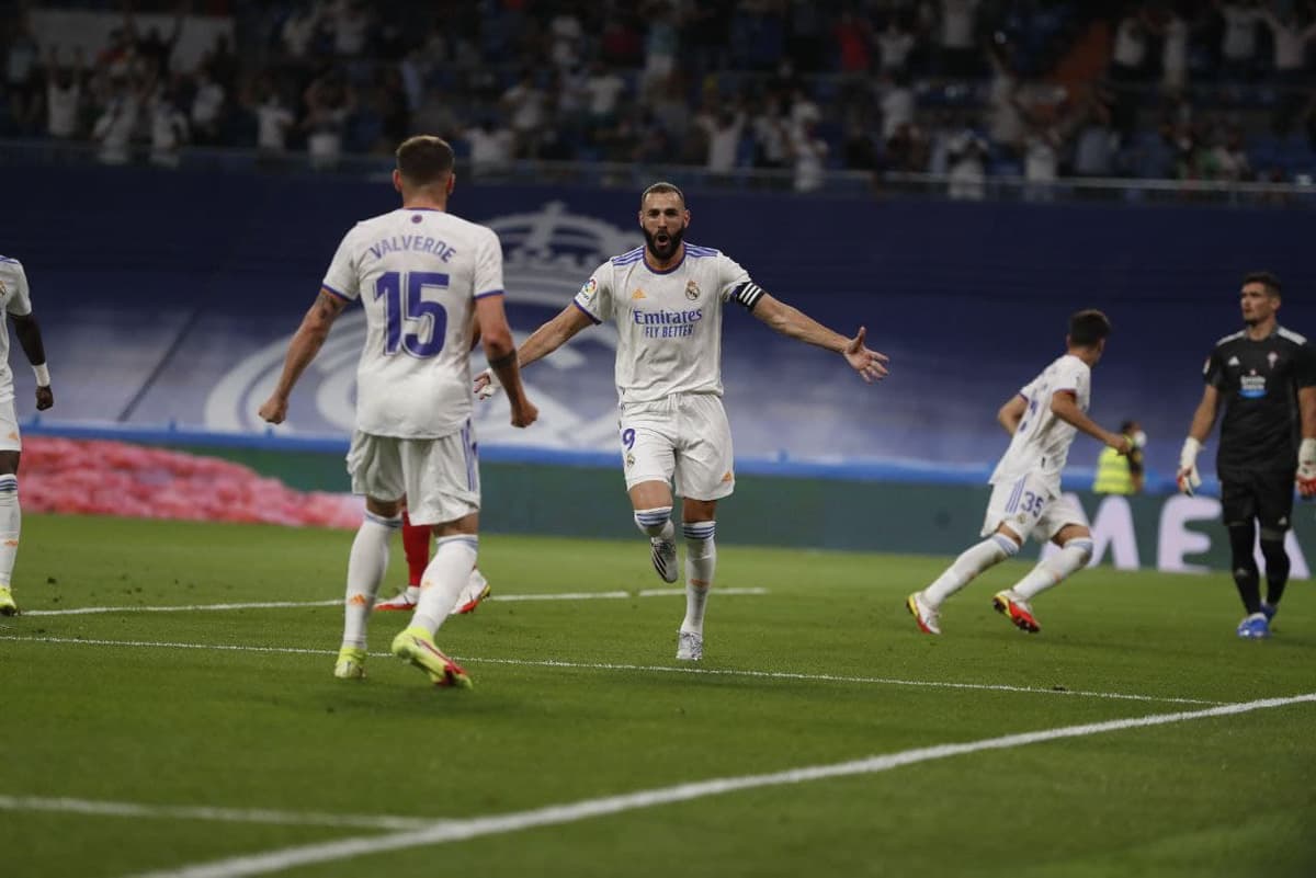 La Liga. «Real» «Bernabeu»ga qaytishini 5ta gol bilan nishonladi. Benzemada het-trik, Kamavinga debyut o‘yinida to‘p kiritdi