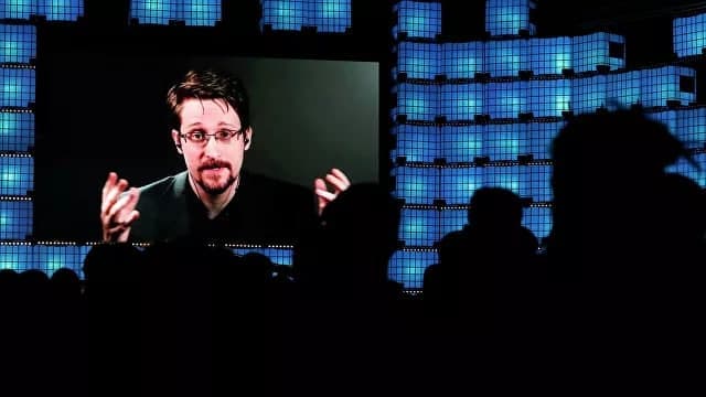 Telegram Snoudenning tanqididan so‘ng uning nomiga ochilgan kanal soxta ekanini bildiruvchi belgi qo‘ydi