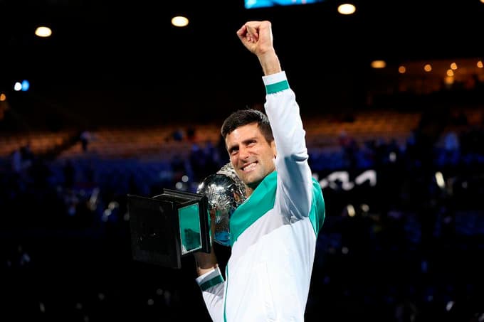 Novak Jokovich Rojyer Federer rekordini takrorladi
