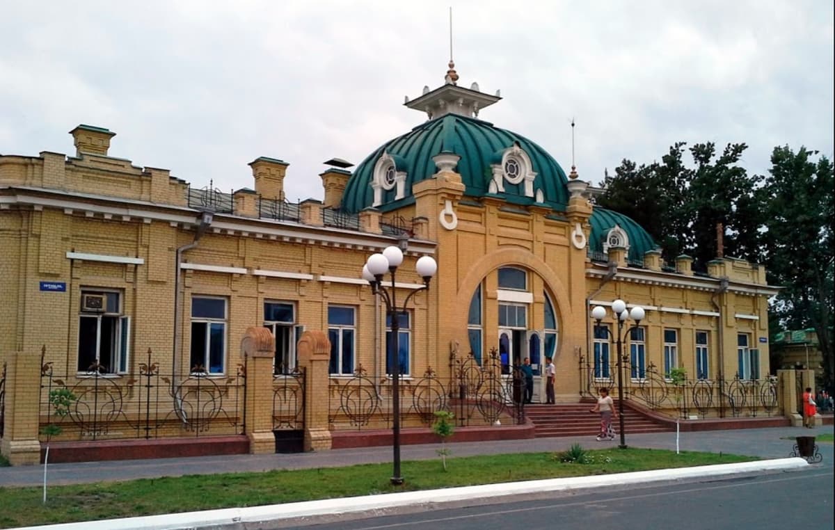 Qo‘qon shahri hokimining birinchi o‘rinbosari qo‘lga olingani aytilmoqda