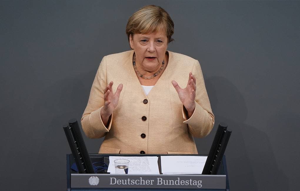 Merkel Bundestagda kansler sifatida oxirgi marta chiqish qildi