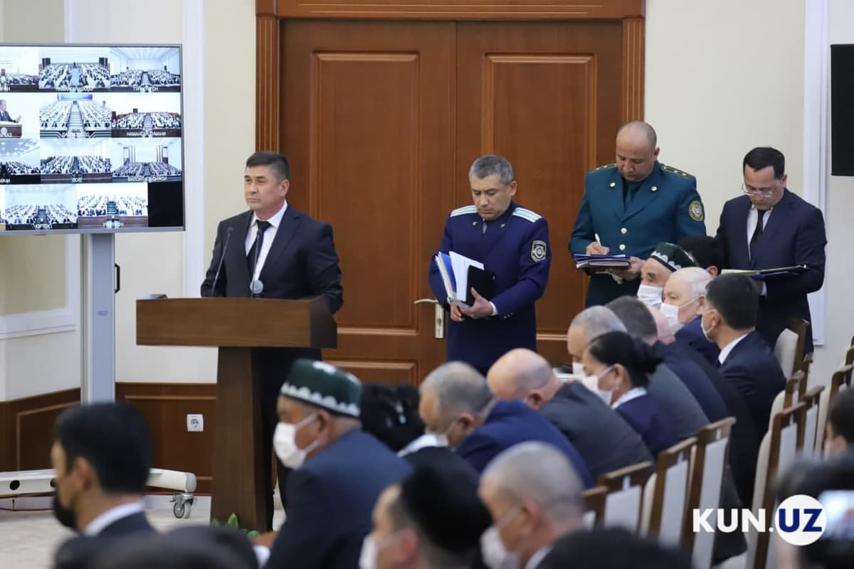 Uychi tumani to‘rtligi ishdan ketdi