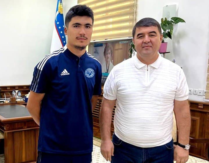 Jasur Yaxshiboyev - «Navbahor» futbolchisi
