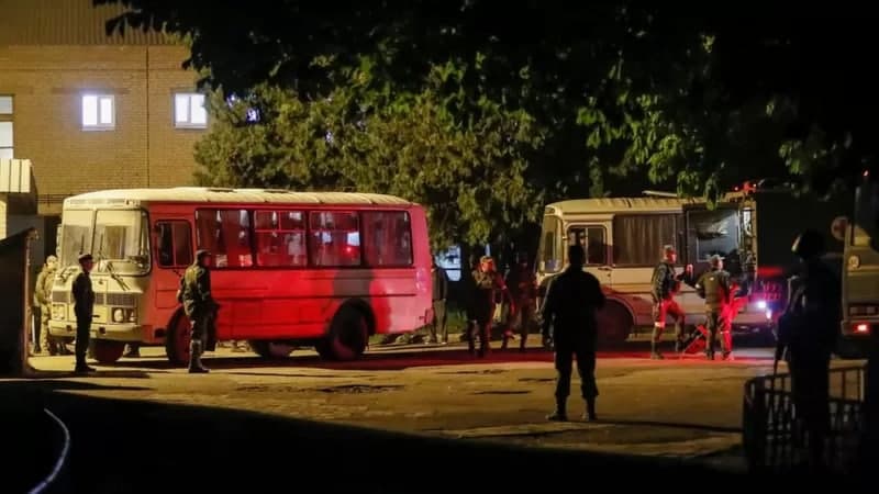 Mariupol himoyachilari «Azovstal»dan chiqmoqda. Bu kapitulyatsiyami yoki omon qolish operatsiyasi?