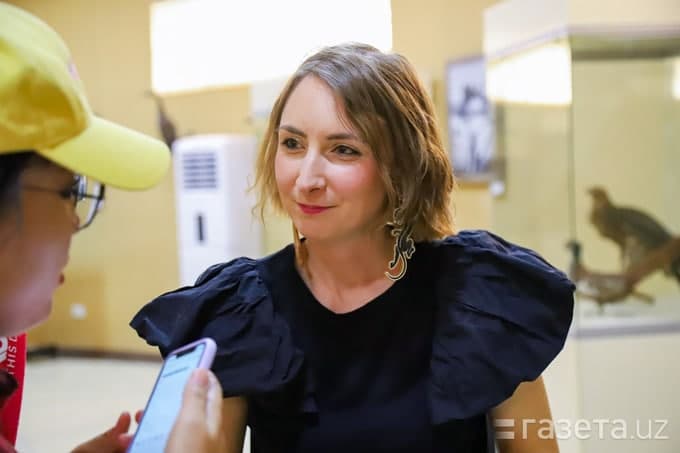 Аэропорт узоқ, йўллар носоз, инфратузилма қониқарли эмас — Ўзбекистоннинг Британиядаги сайёҳлик элчиси Мўйноқ ҳақида