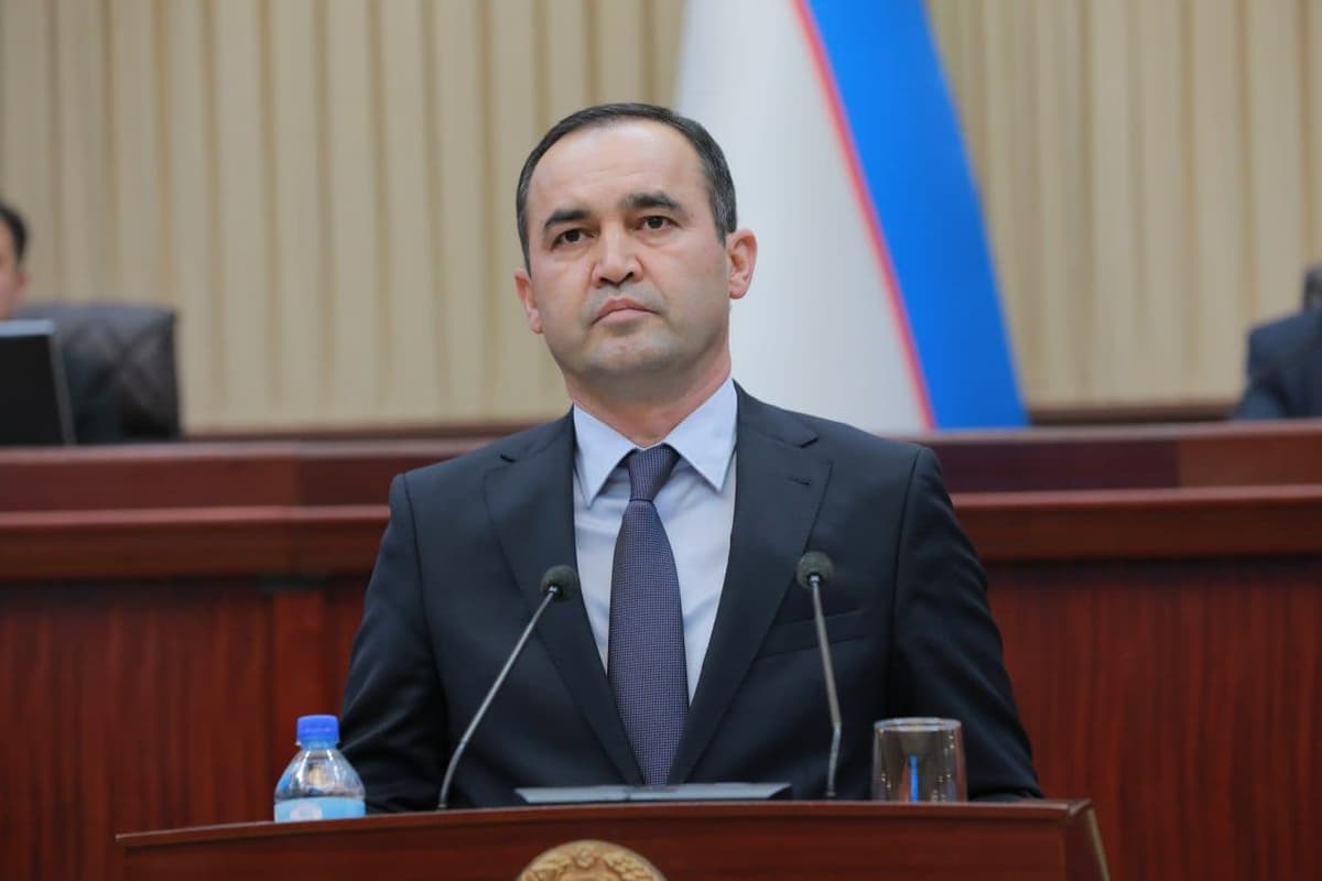 Akmalxo‘ja Mavlonov rasman Davlat bojxona qo‘mitasi raisi lavozimiga tayinlandi
