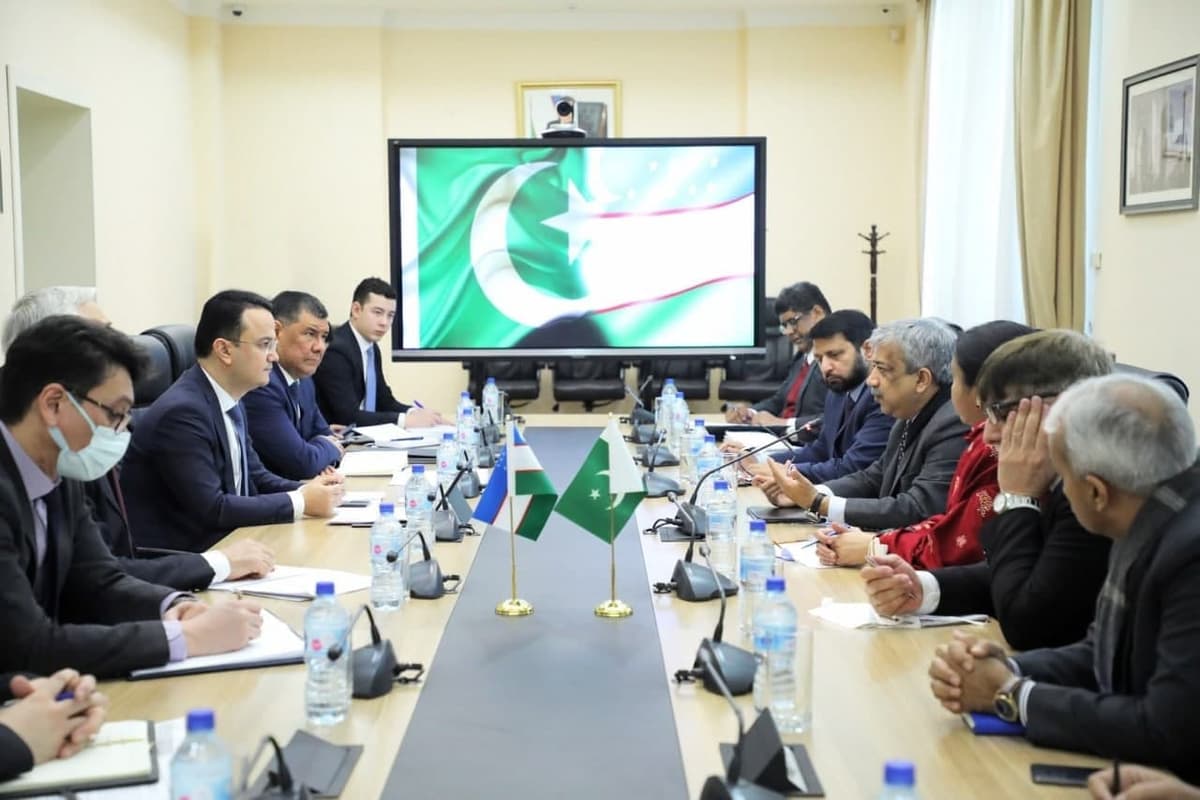 O‘zbekiston va Pokiston transafg‘on yo‘lagini qurish loyihasini muhokama qildi