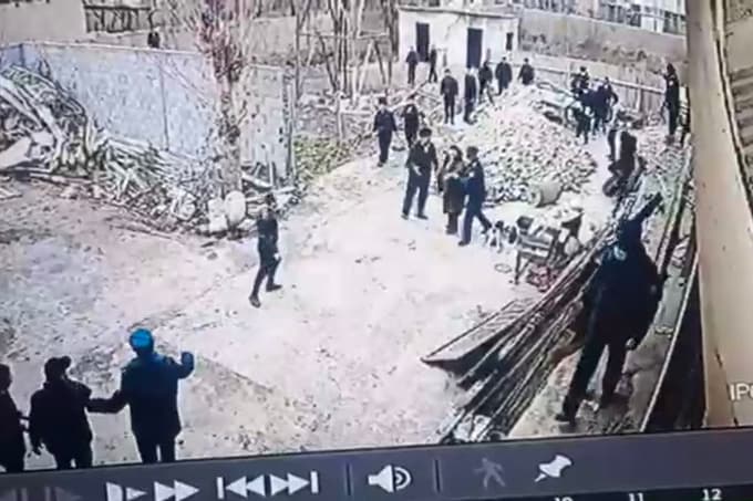 Andijonda IIB xodimlari «toshbo‘ron qilingani» aytilgan video yuzasidan izoh berildi