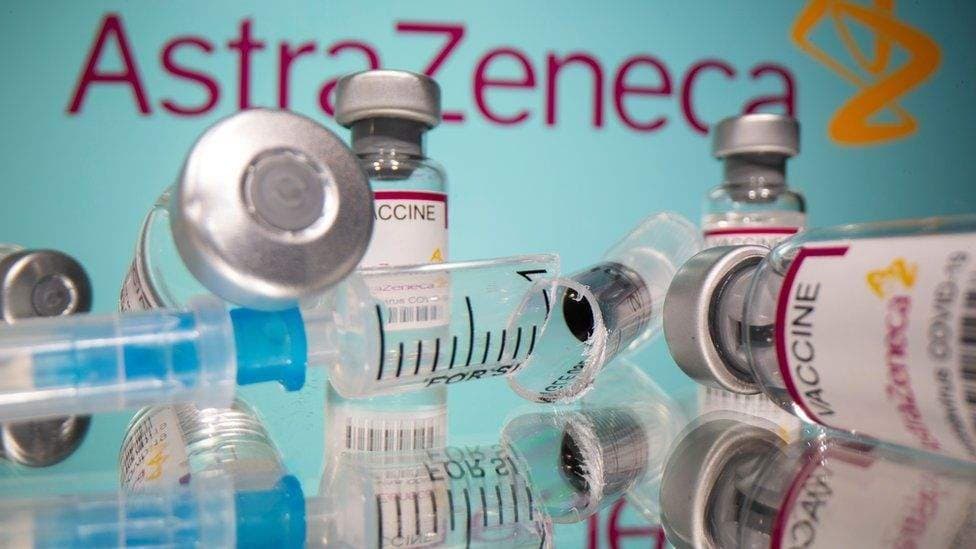Ученые: чередование вакцин AstraZeneca и Moderna улучшает иммунный ответ