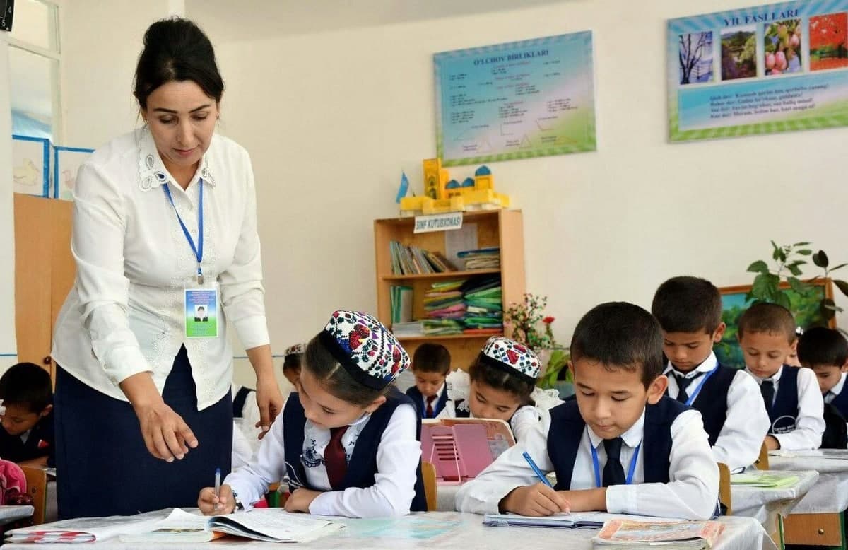 Maktablarda pedagogik stavkalarni qisqartirish yuzasidan hech qanday ishlar olib borilmayapti - Iqtisodiy taraqqiyot vazirligi