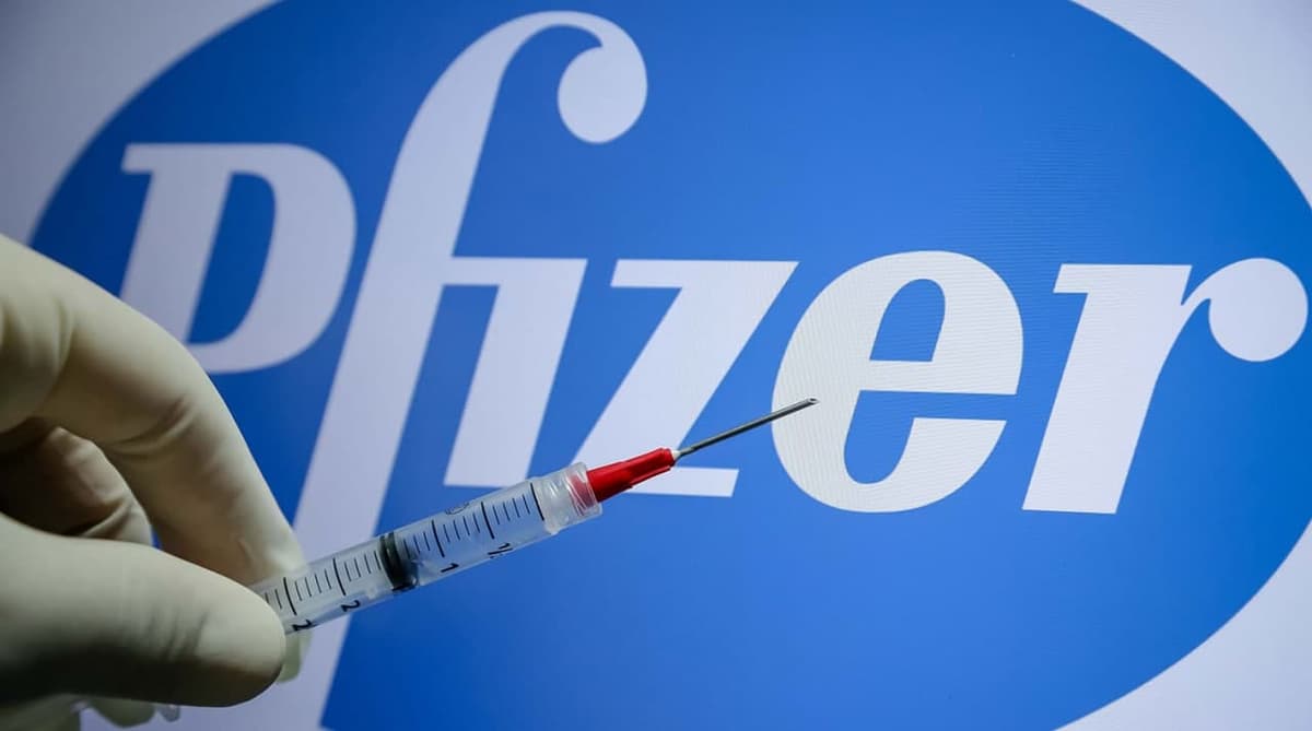 Pfizer omikron-shtammga qarshi vaksina ishlab chiqishni boshladi