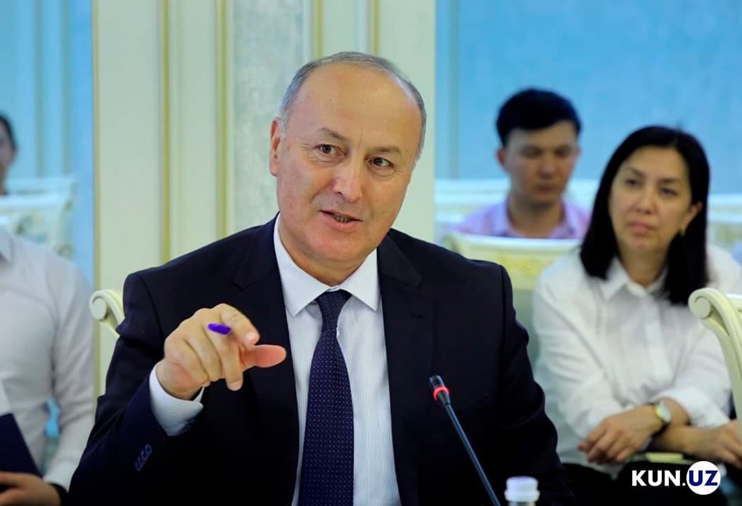 O‘zbekistonda 4 kunlik ish haftasini sinab ko‘rish taklif qilindi. Rivojlangan davlatlarda bu allaqachon boshlangan