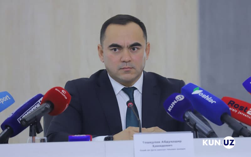 «Bakalavriatdagi 2 mingdan ortiq ta’lim yo‘nalishini bu o‘quv yilida yana qisqartiramiz» - Toshqulov